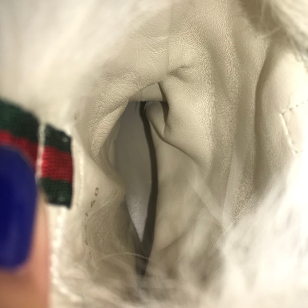 ๐ฏ Authentic GUCCI fur boots - Picture 5 of 16